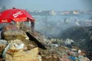 Cambodia - trash mountain 4